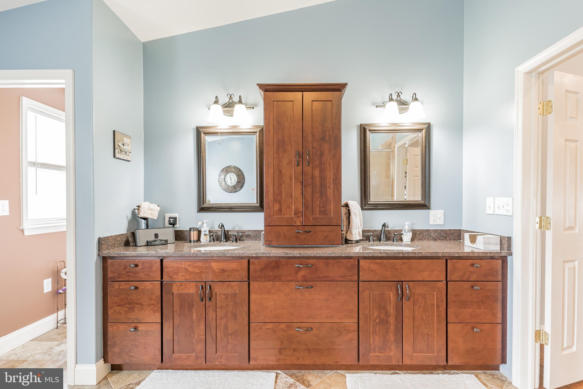 LOCH HAVEN BEACH - Residential