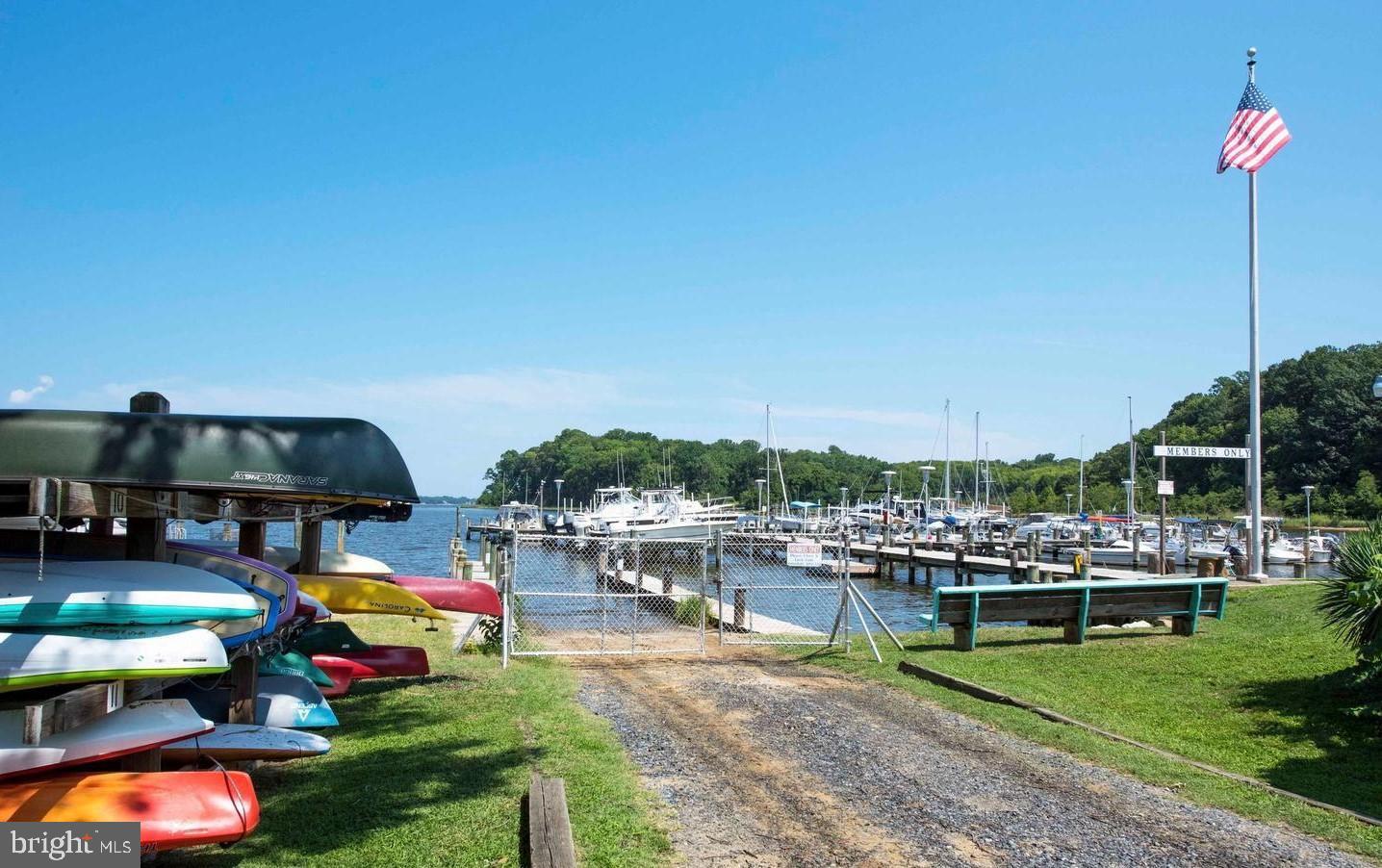 LOCH HAVEN BEACH - Residential