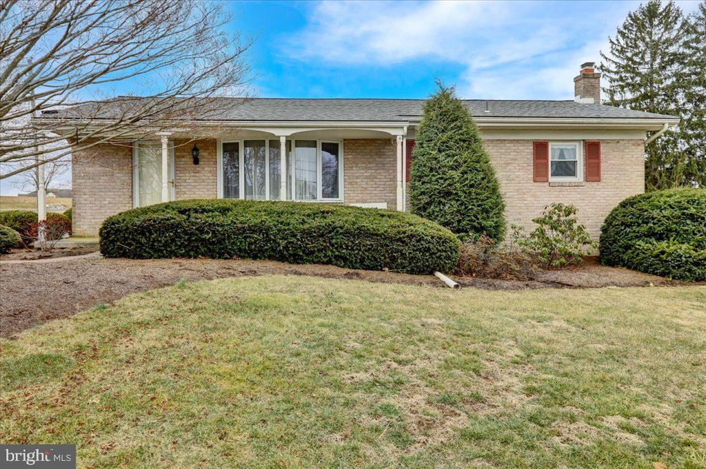 Photo of 26 Birch Drive, WILLOW STREET, PA 17584 (MLS # PALA2064970)