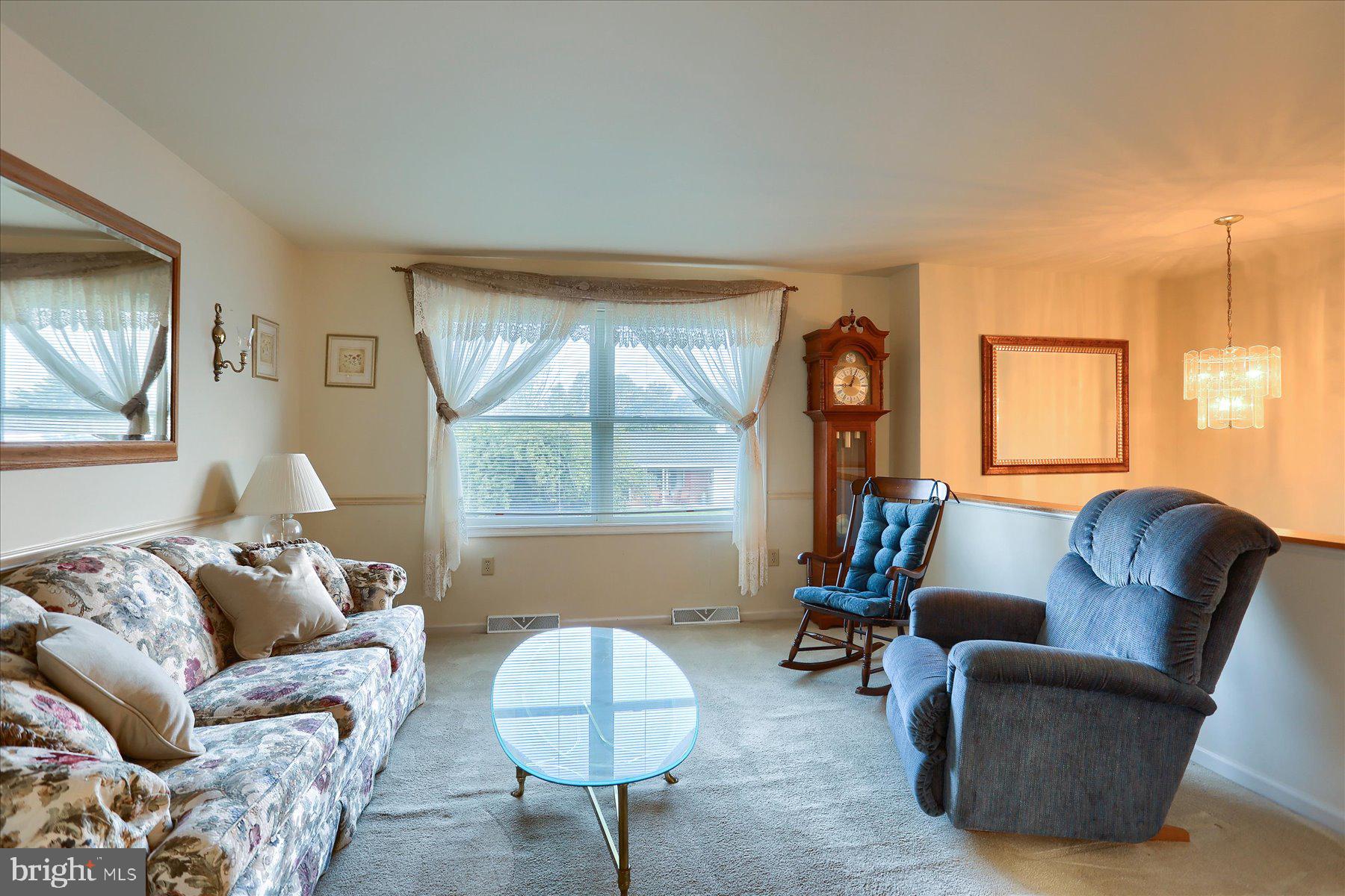 22 TREELINE DRIVE