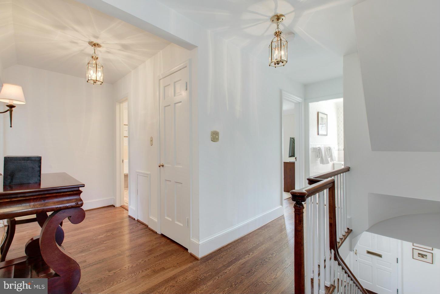 KENWOOD - Residential