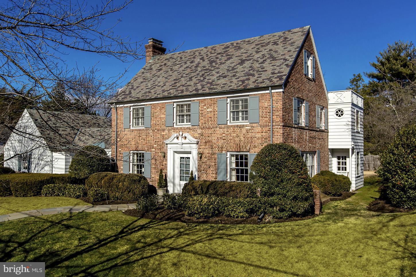 KENWOOD - Residential