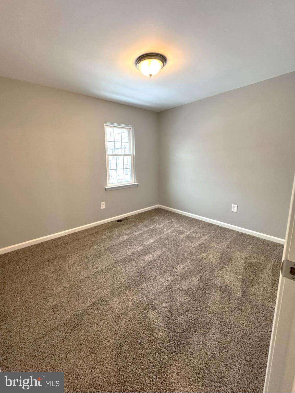 MONTGOMERY GLEN - Residential