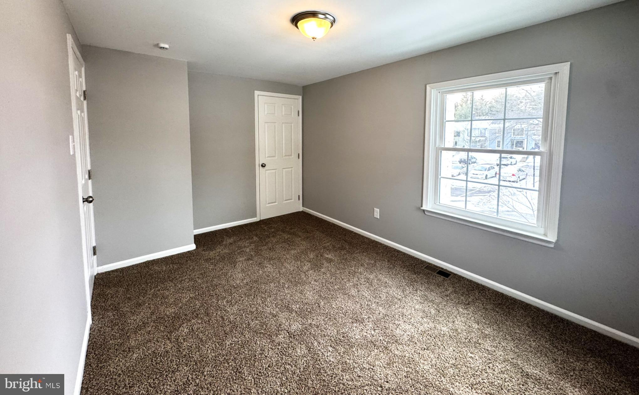 MONTGOMERY GLEN - Residential