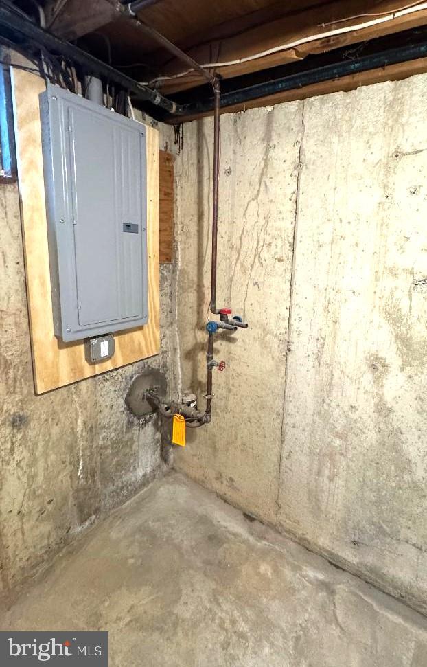 MONTGOMERY GLEN - Residential