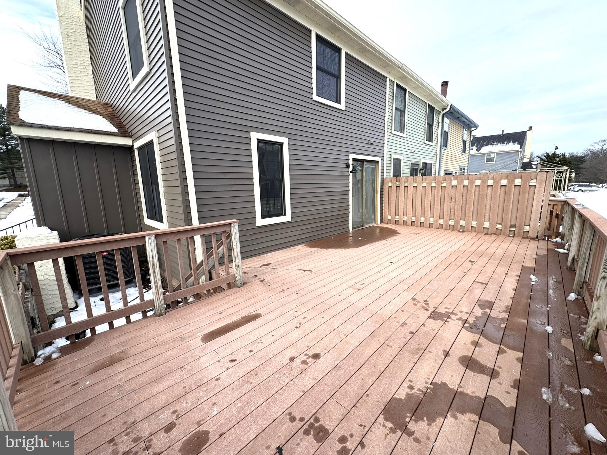 MONTGOMERY GLEN - Residential