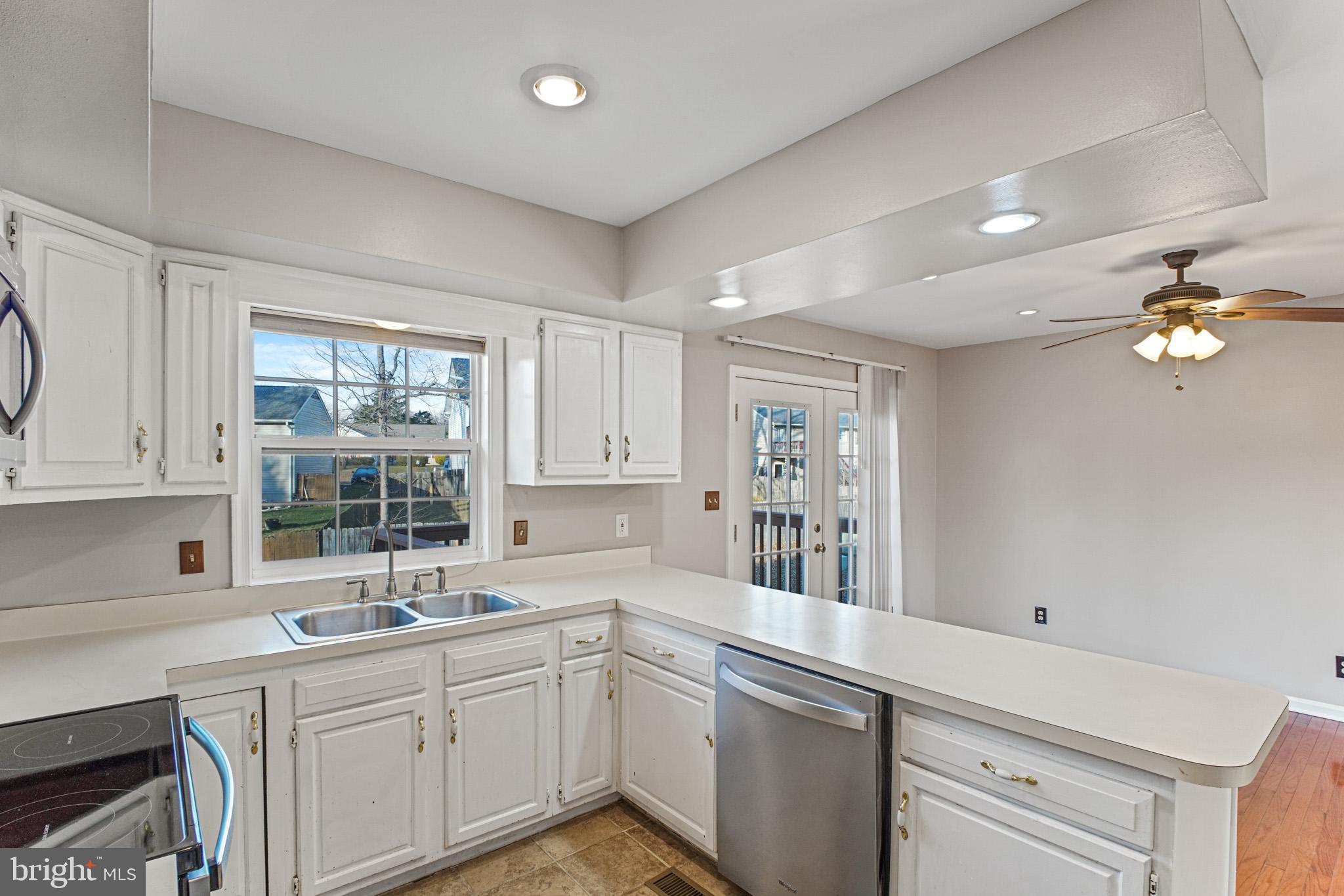 CHANCELLOR GREEN - Residential Lease