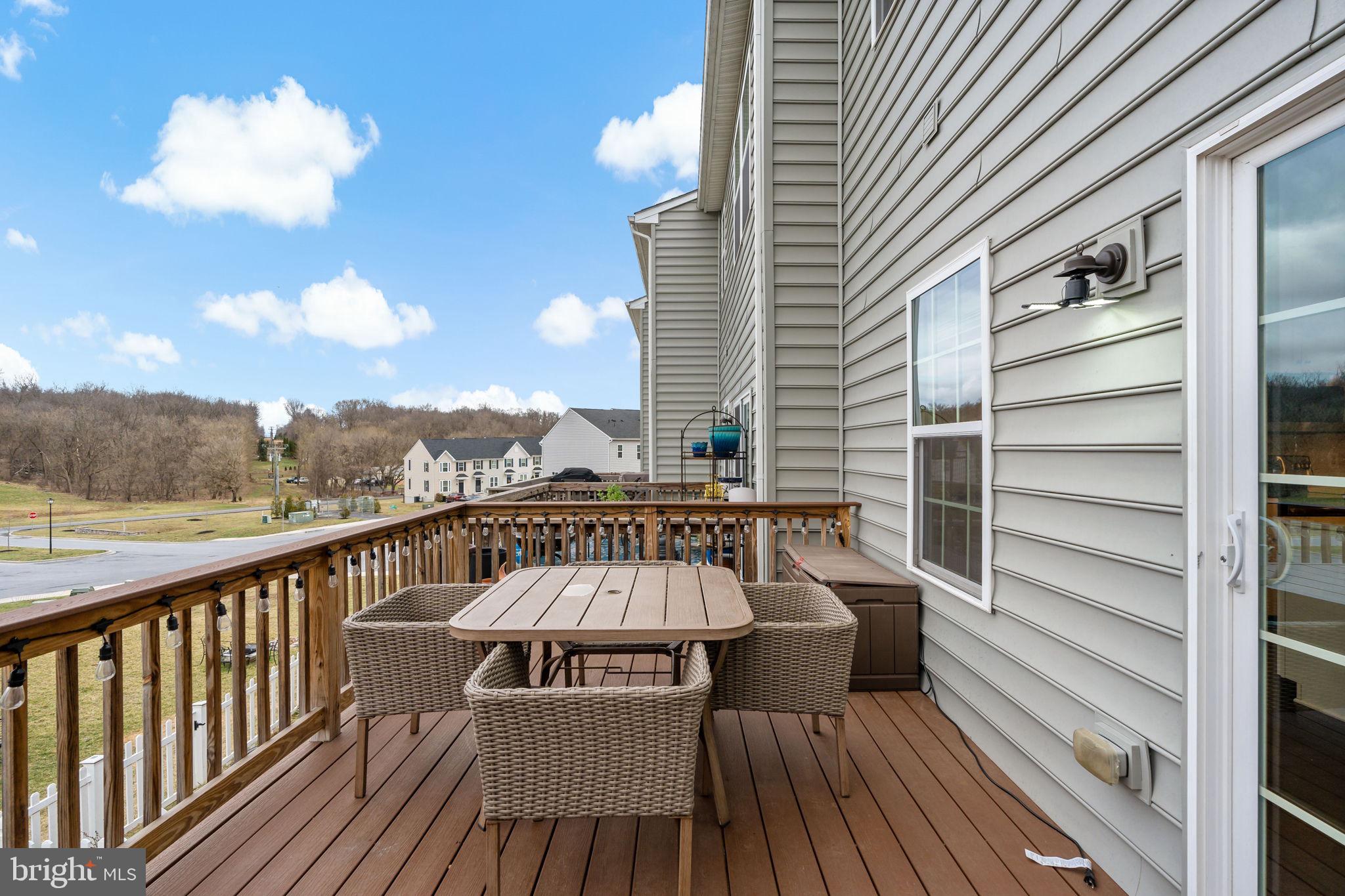 POTOMAC STATION - Residential