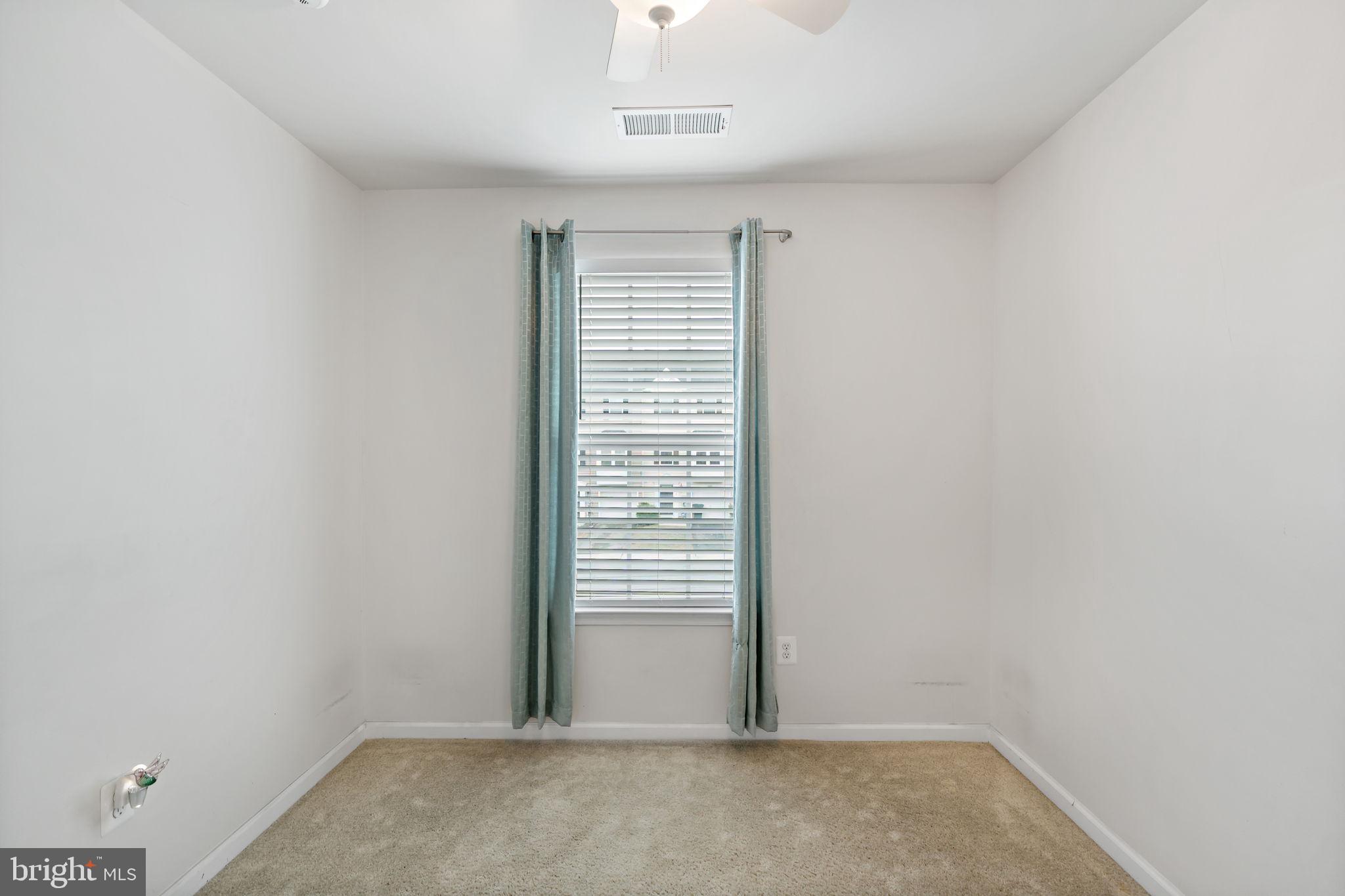 POTOMAC STATION - Residential