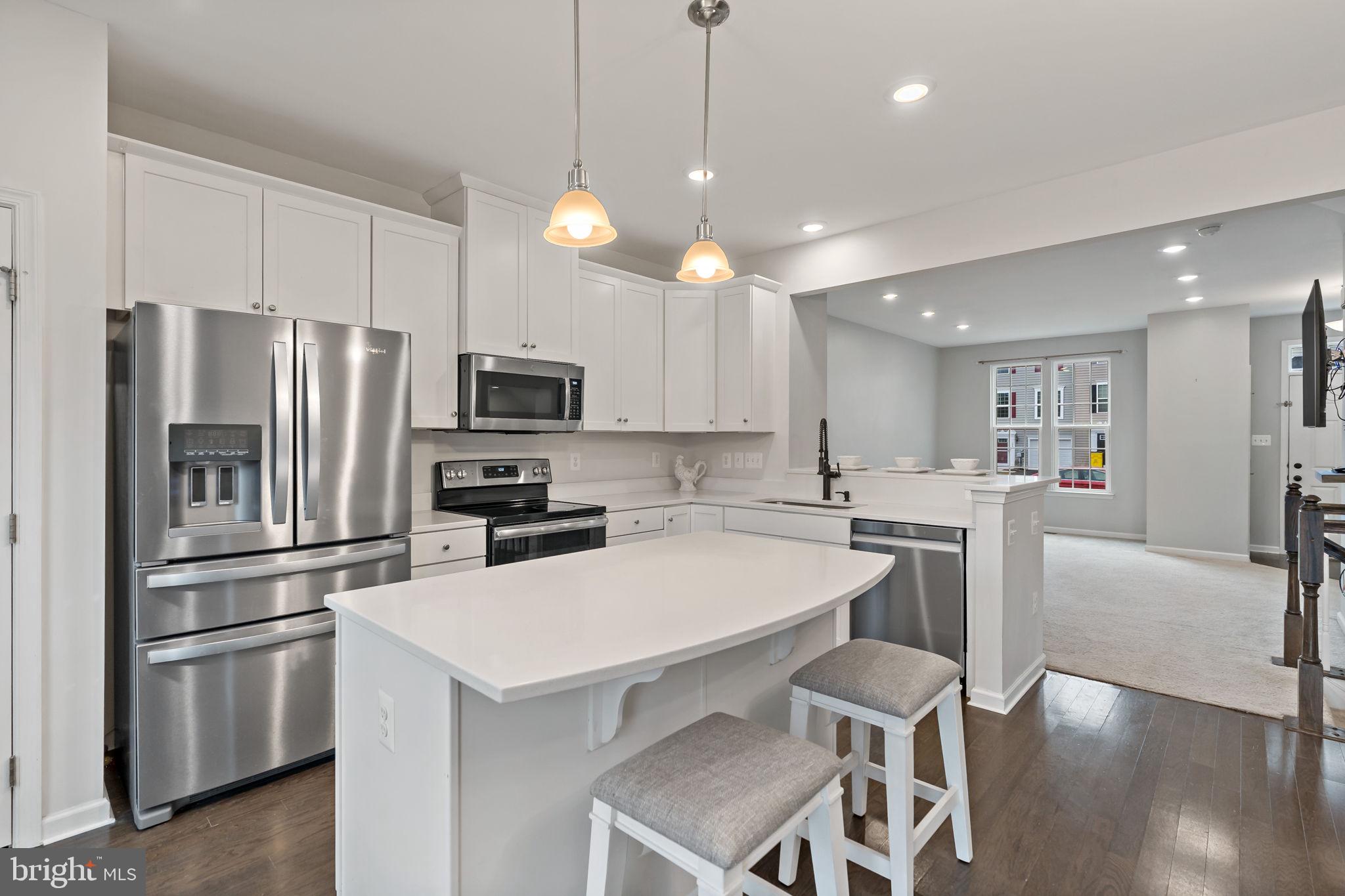 POTOMAC STATION - Residential