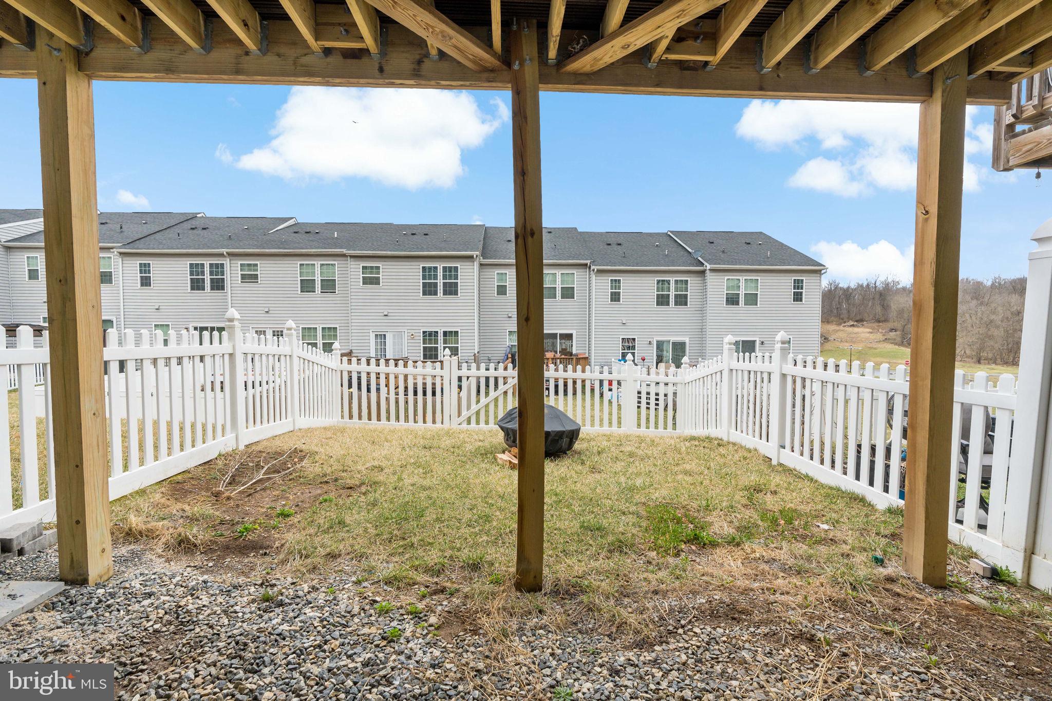 POTOMAC STATION - Residential