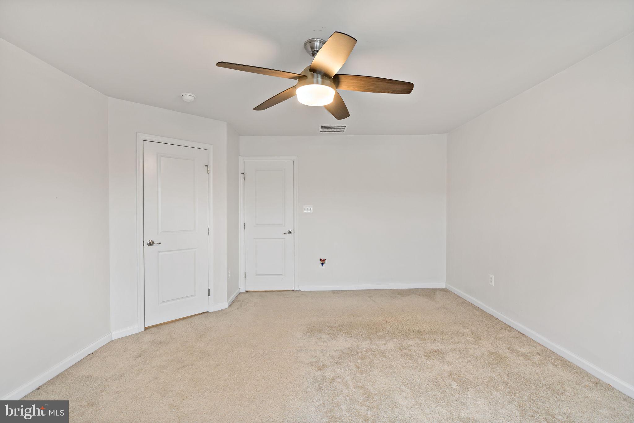 POTOMAC STATION - Residential