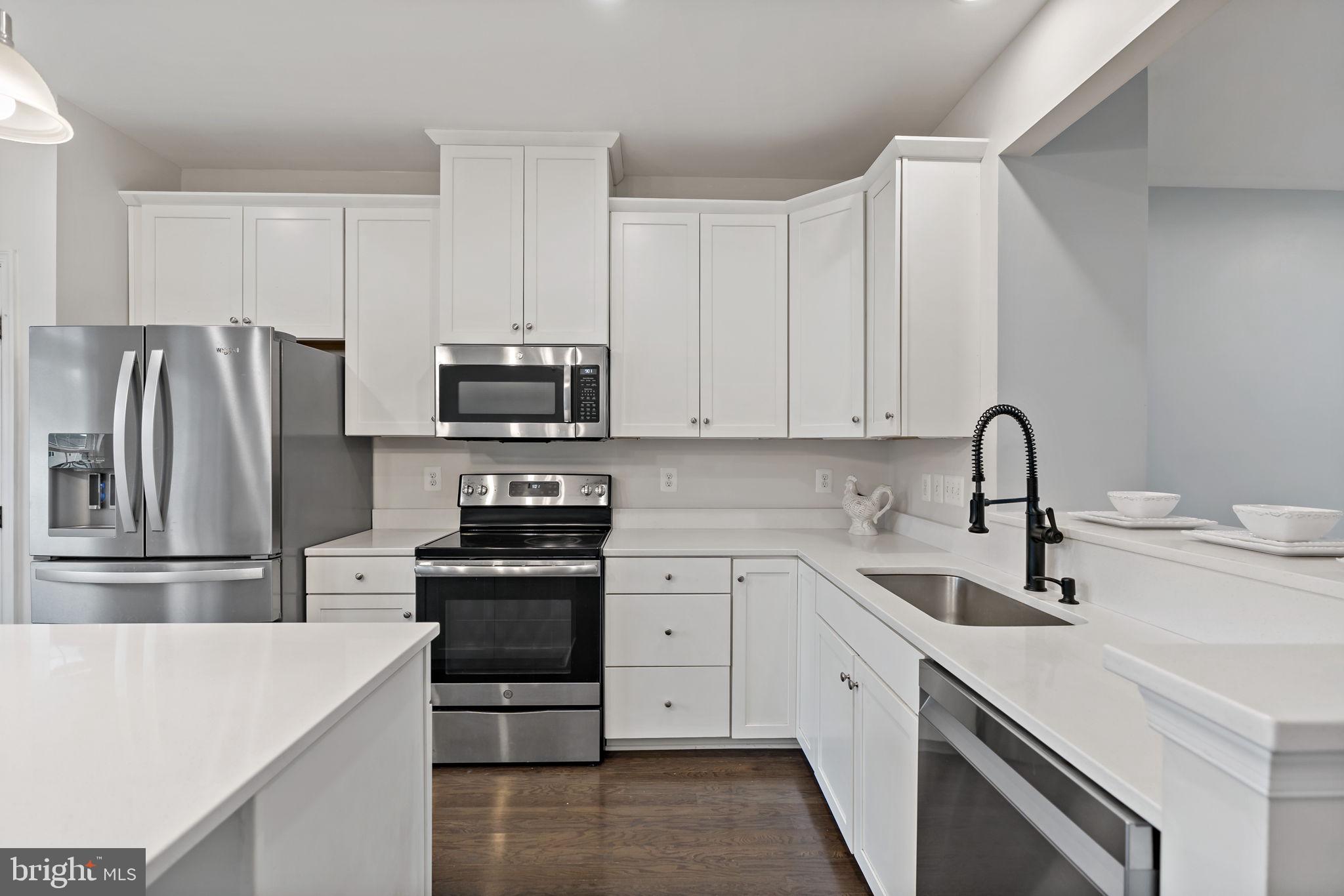 POTOMAC STATION - Residential