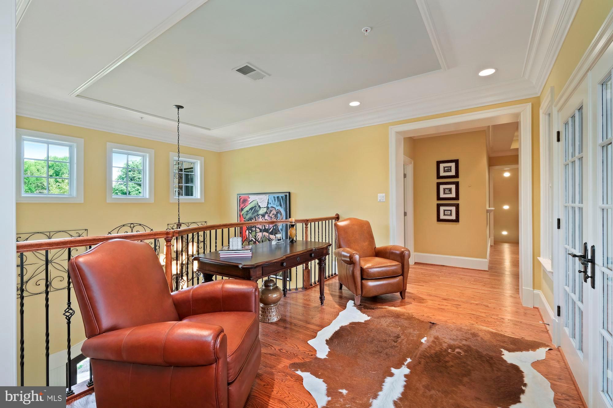 RIVERWOOD - Residential