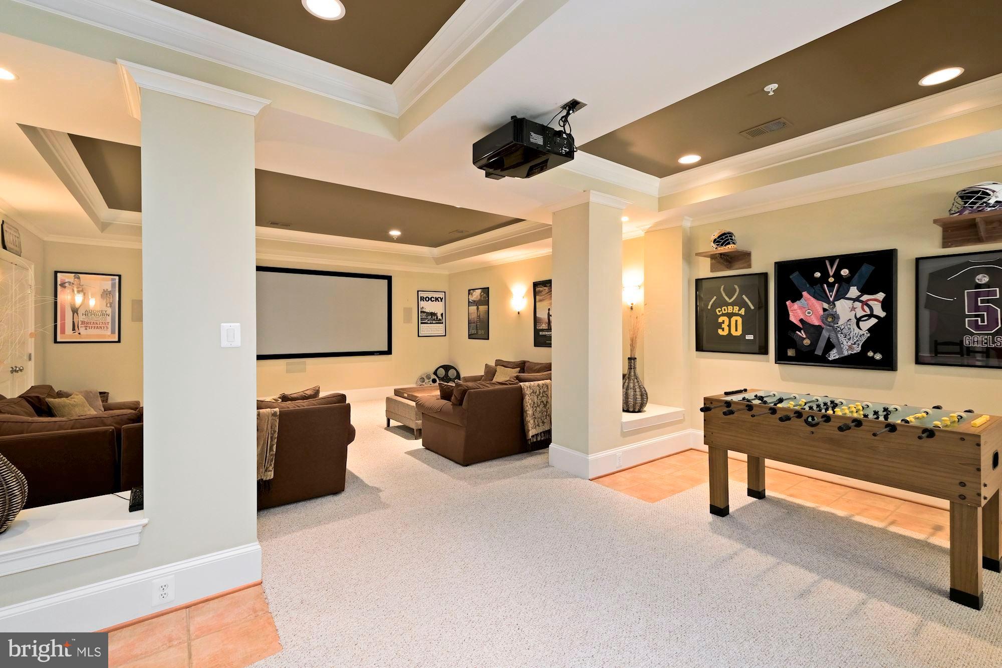 RIVERWOOD - Residential