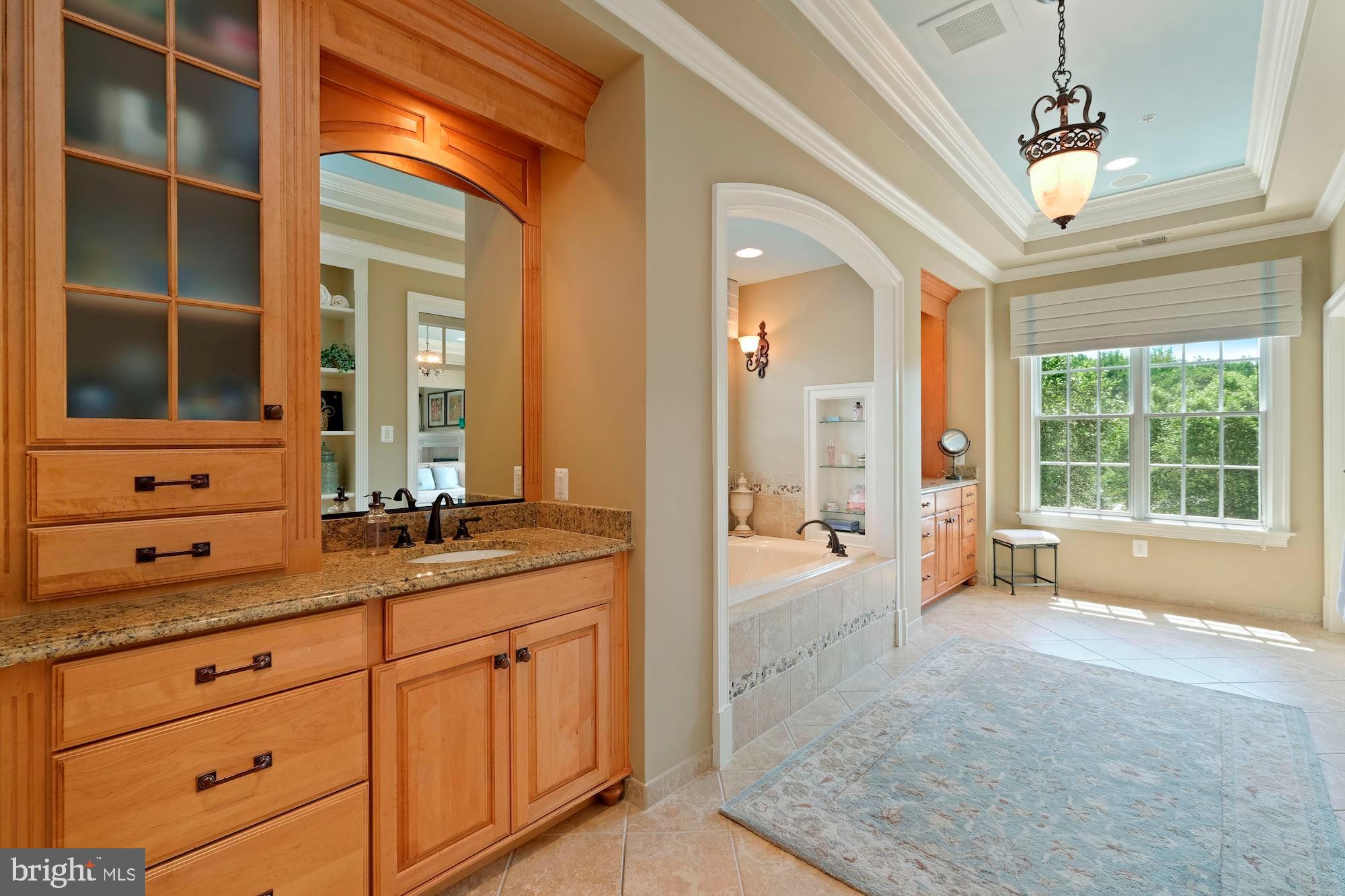 RIVERWOOD - Residential