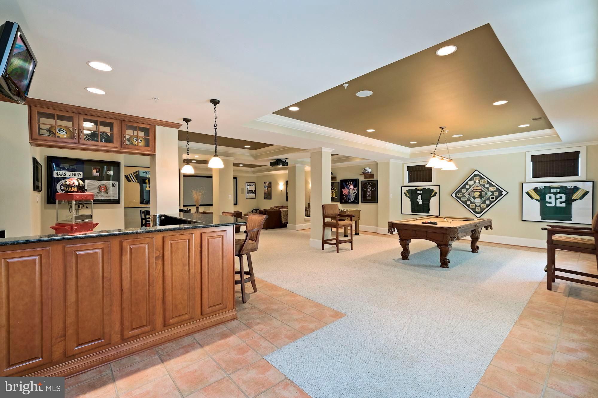 RIVERWOOD - Residential