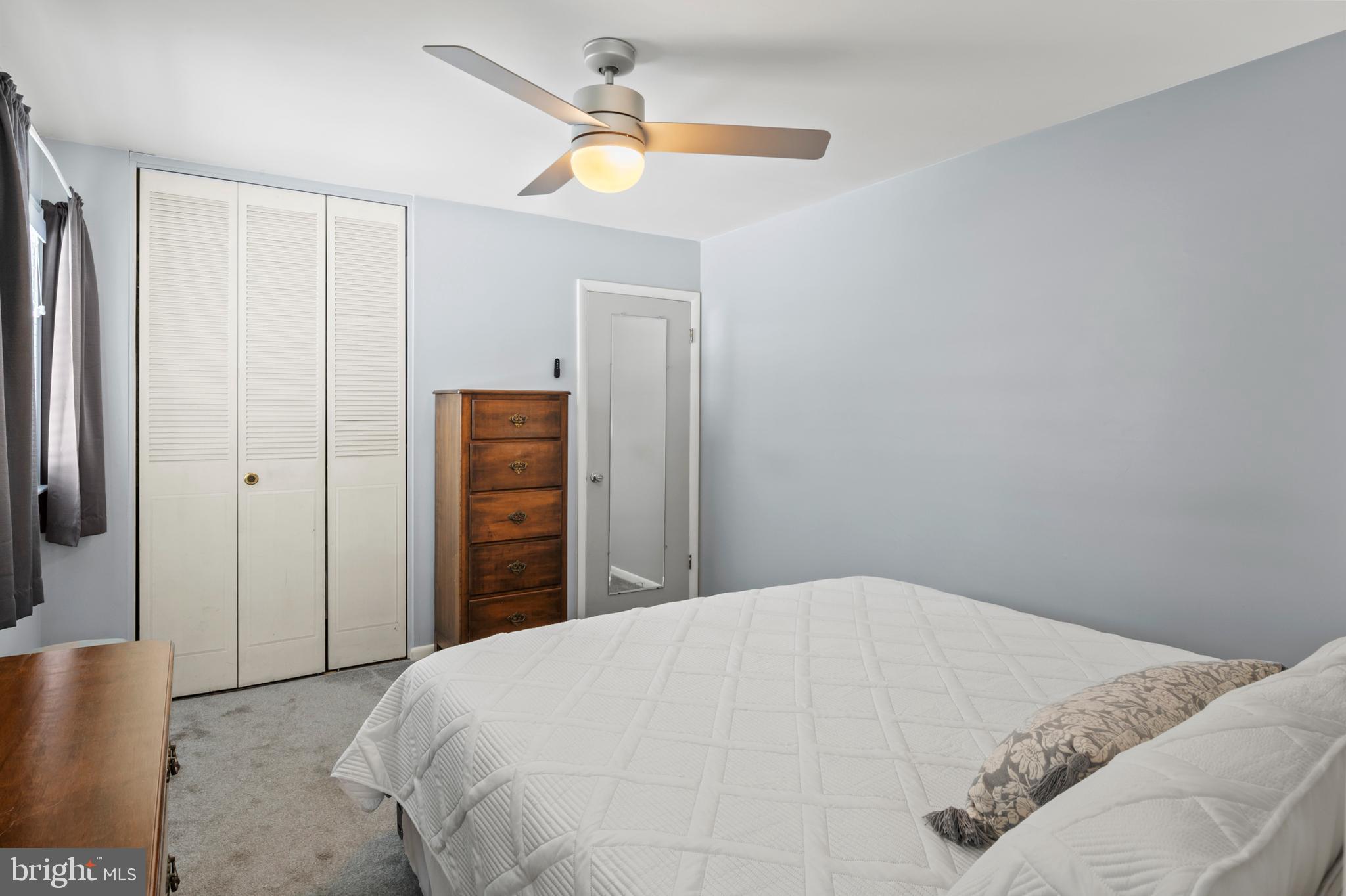 RIVERWOOD - Residential