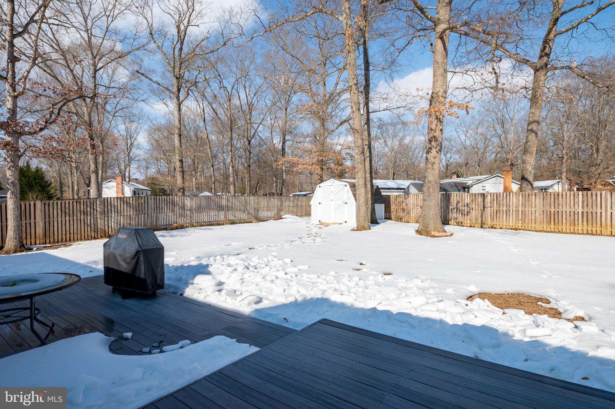 RIVERWOOD - Residential