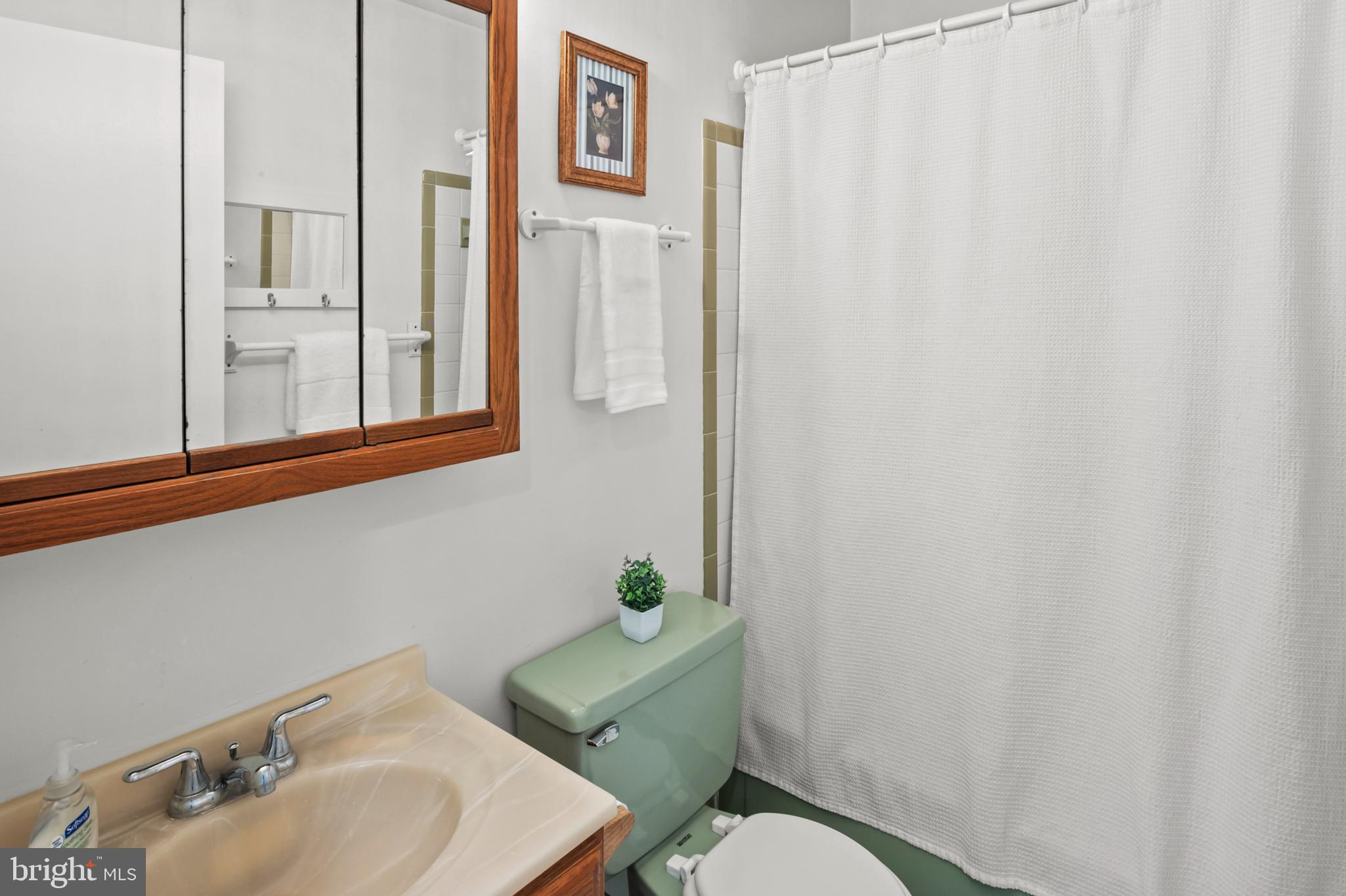 RIVERWOOD - Residential