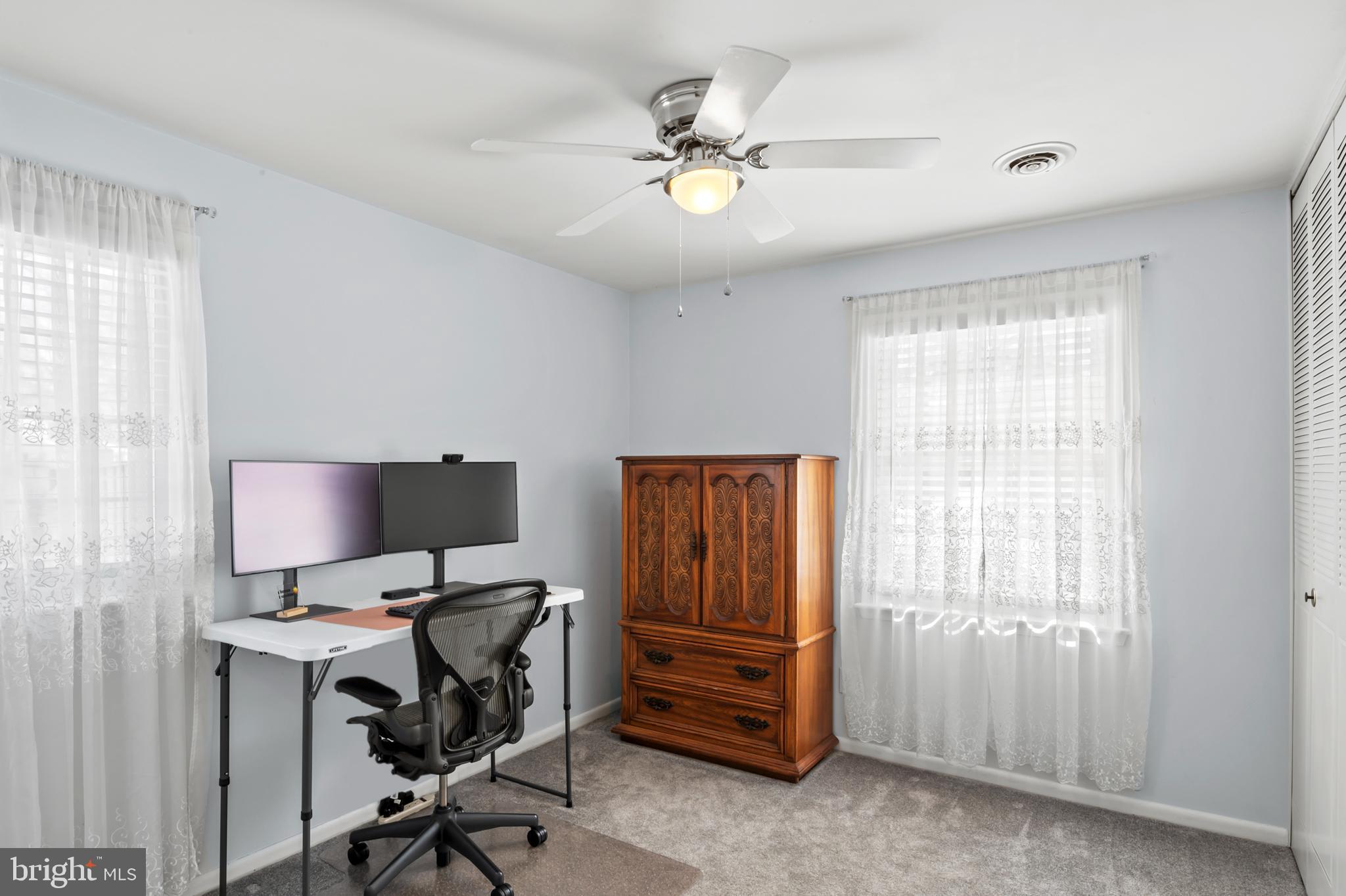 RIVERWOOD - Residential