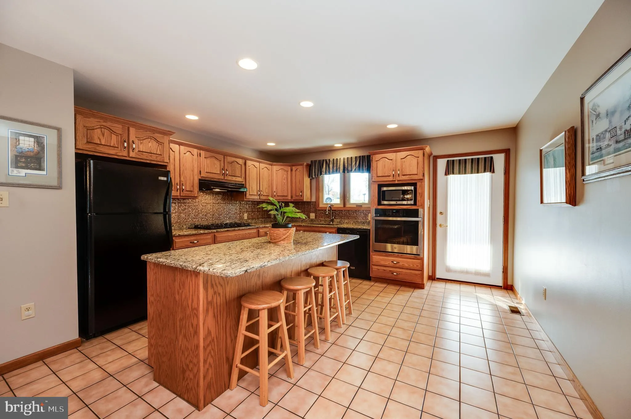 Leesport, Pennsylvania 19533, United States, 4 Bedrooms Bedrooms, ,2 BathroomsBathrooms,Residential,Coming Soon,235005