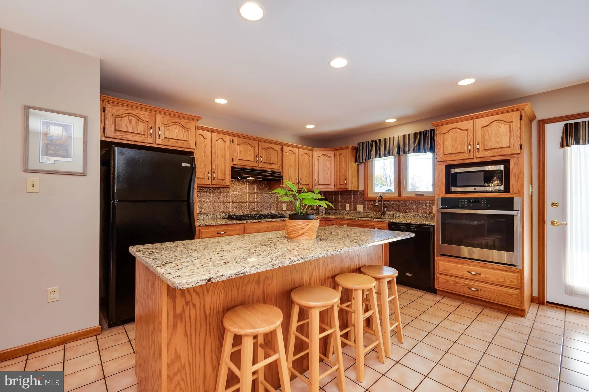 Leesport, Pennsylvania 19533, United States, 4 Bedrooms Bedrooms, ,2 BathroomsBathrooms,Residential,Coming Soon,235005