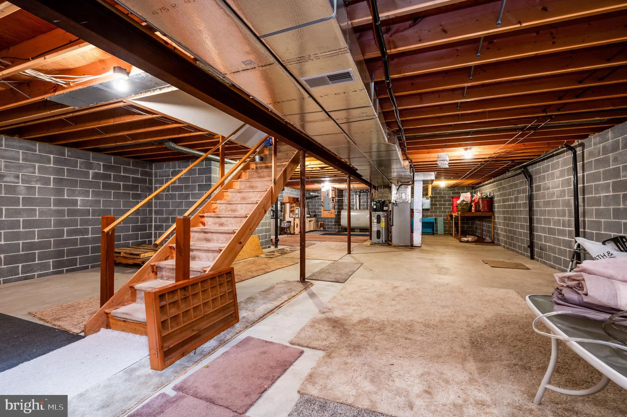 Leesport, Pennsylvania 19533, United States, 4 Bedrooms Bedrooms, ,2 BathroomsBathrooms,Residential,Coming Soon,235005