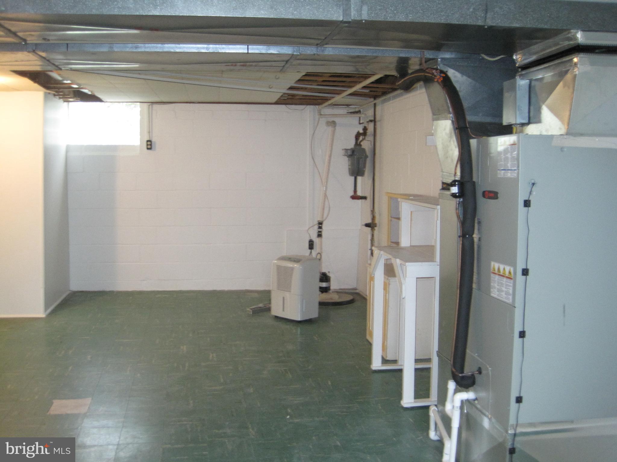 CHENOAK MANOR - Residential