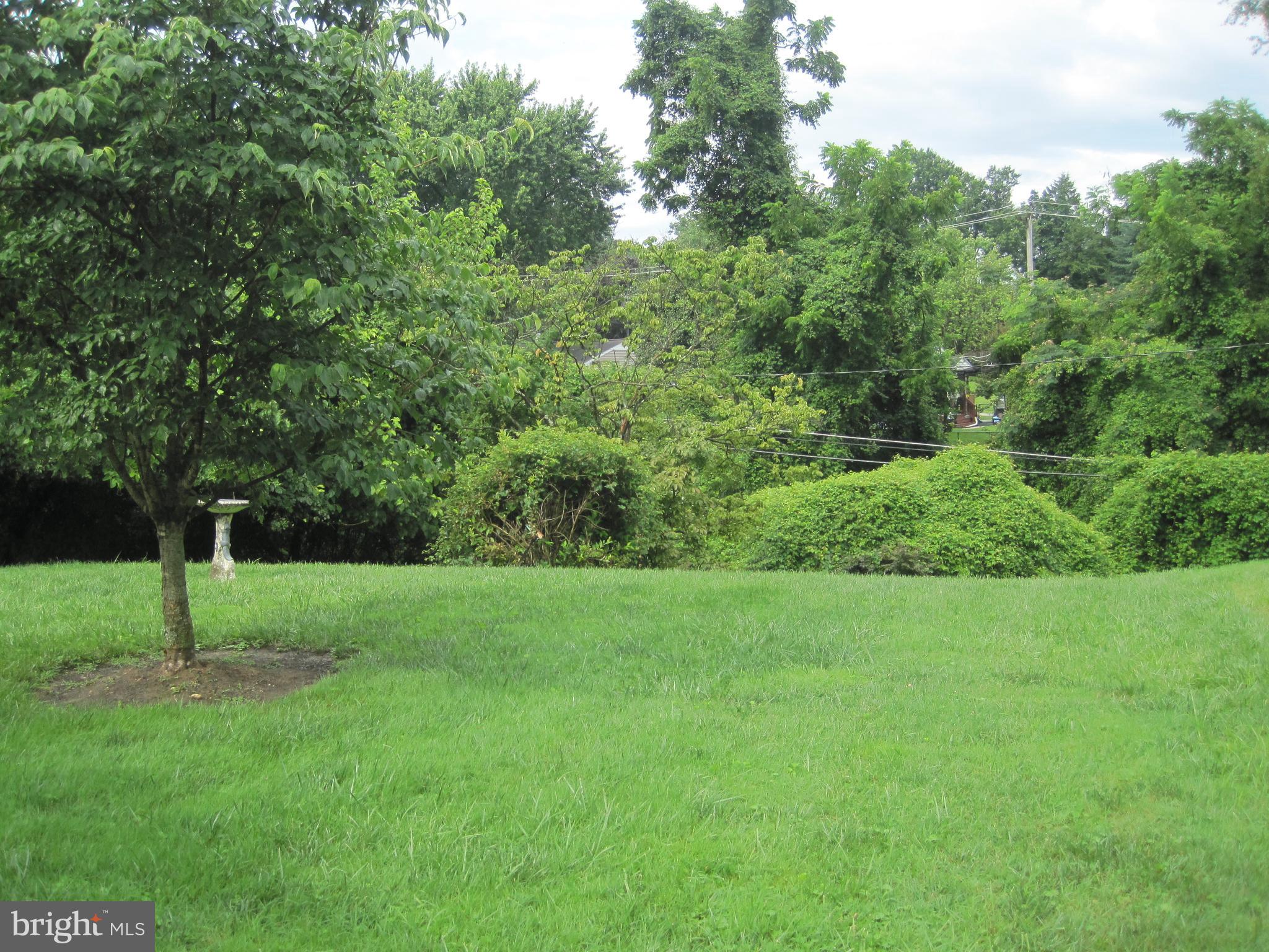 CHENOAK MANOR - Residential