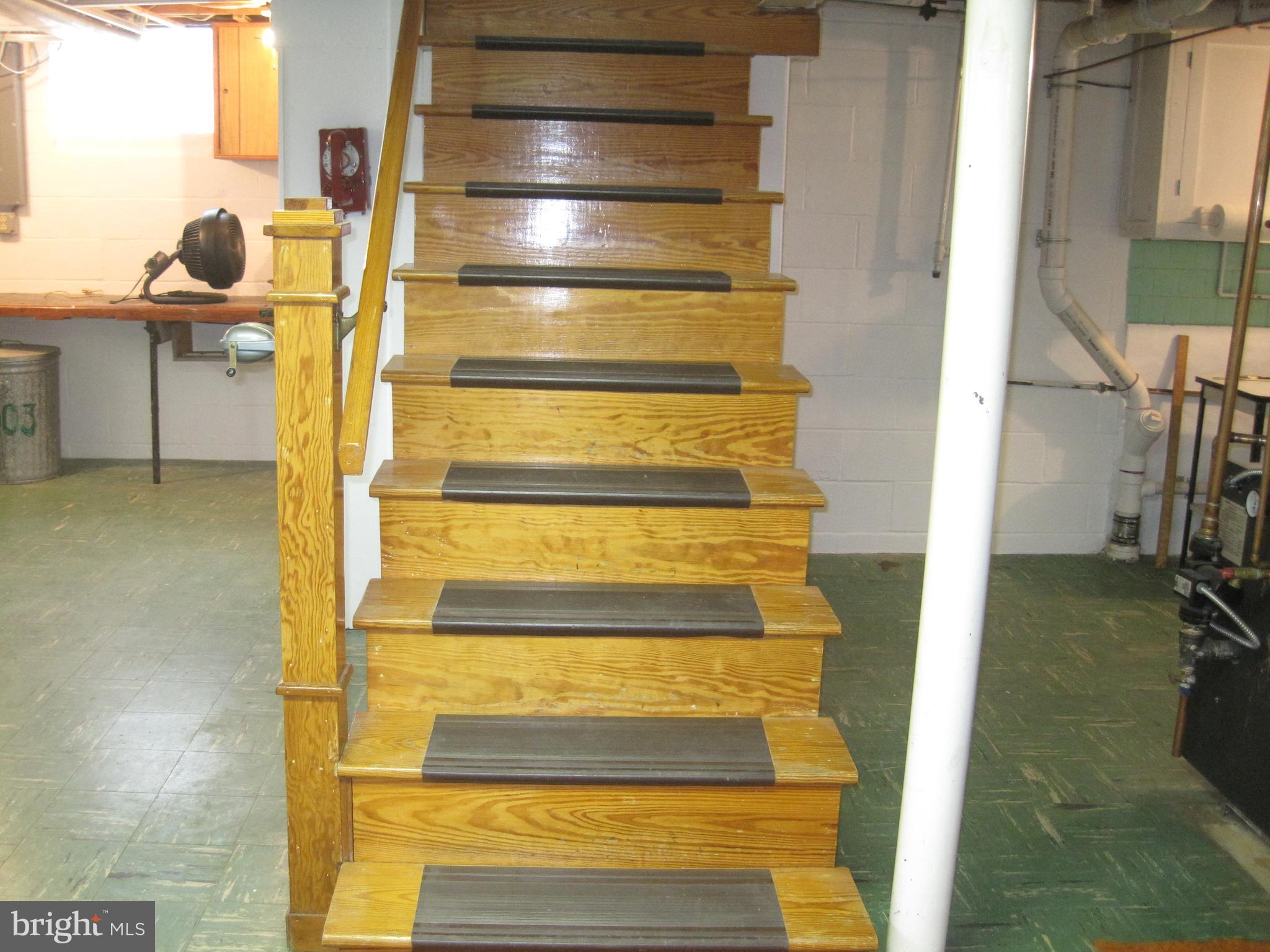 CHENOAK MANOR - Residential