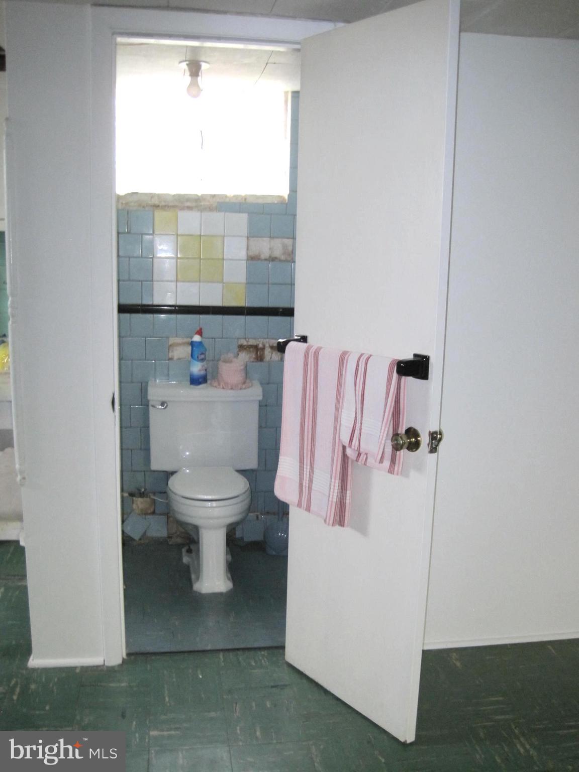 CHENOAK MANOR - Residential