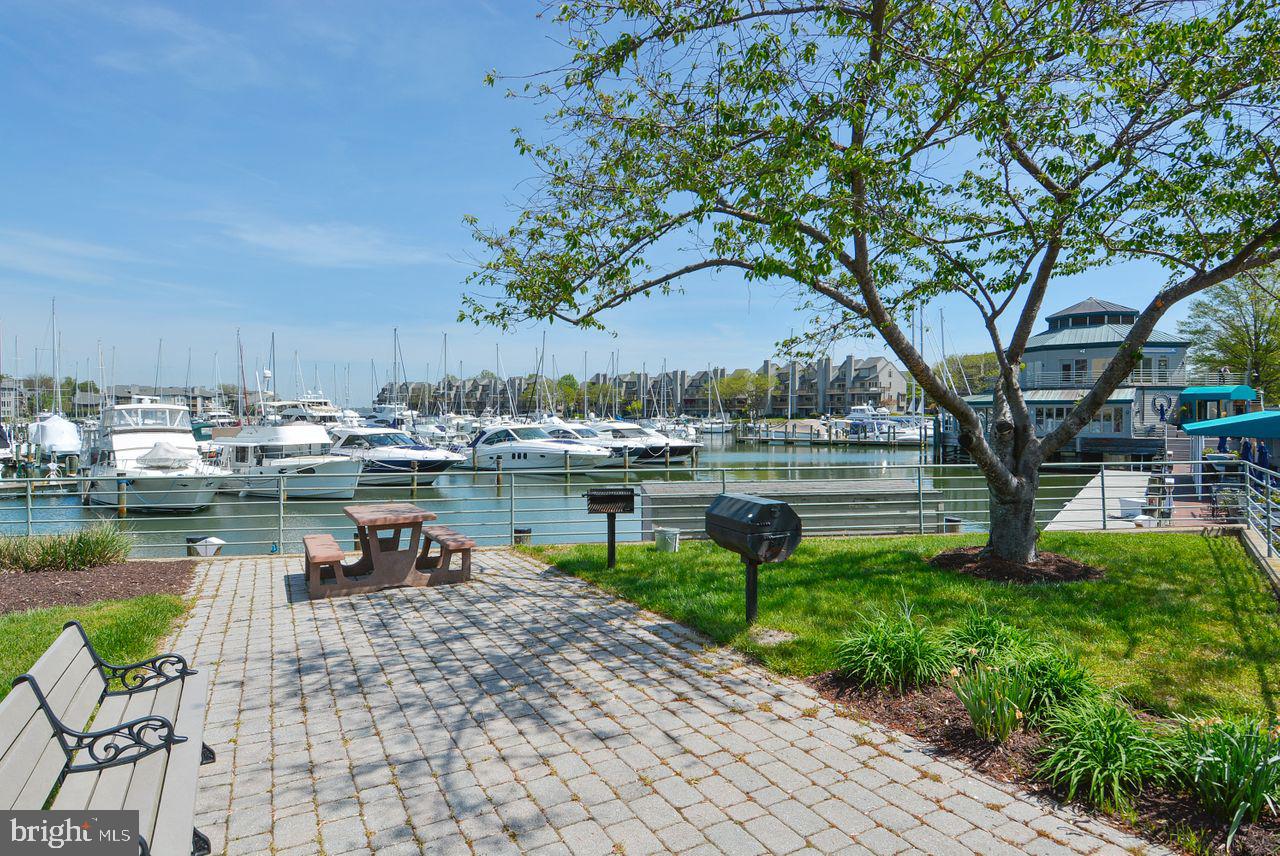 CHESAPEAKE HARBOUR - Residential