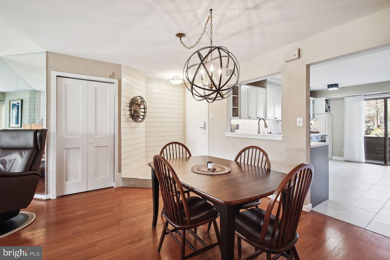 CHESAPEAKE HARBOUR - Residential