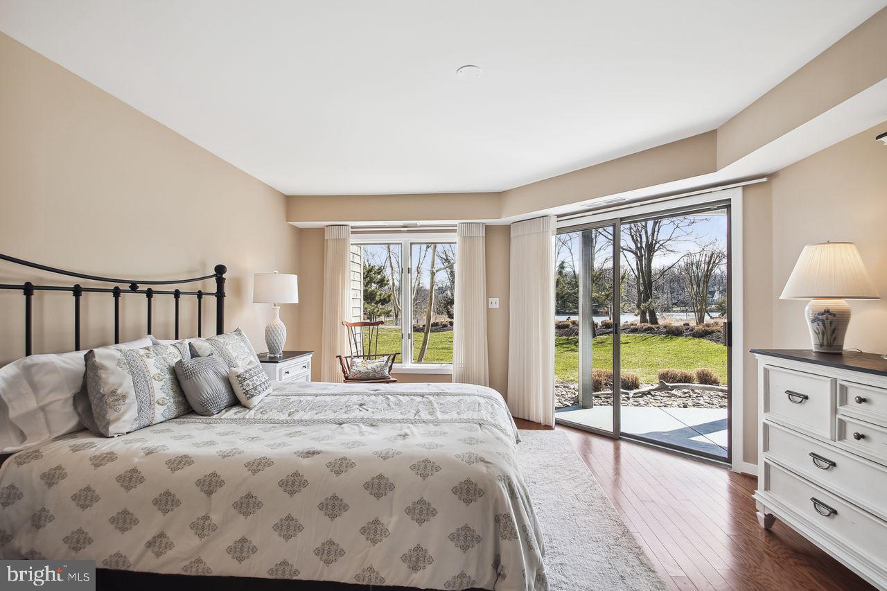 CHESAPEAKE HARBOUR - Residential