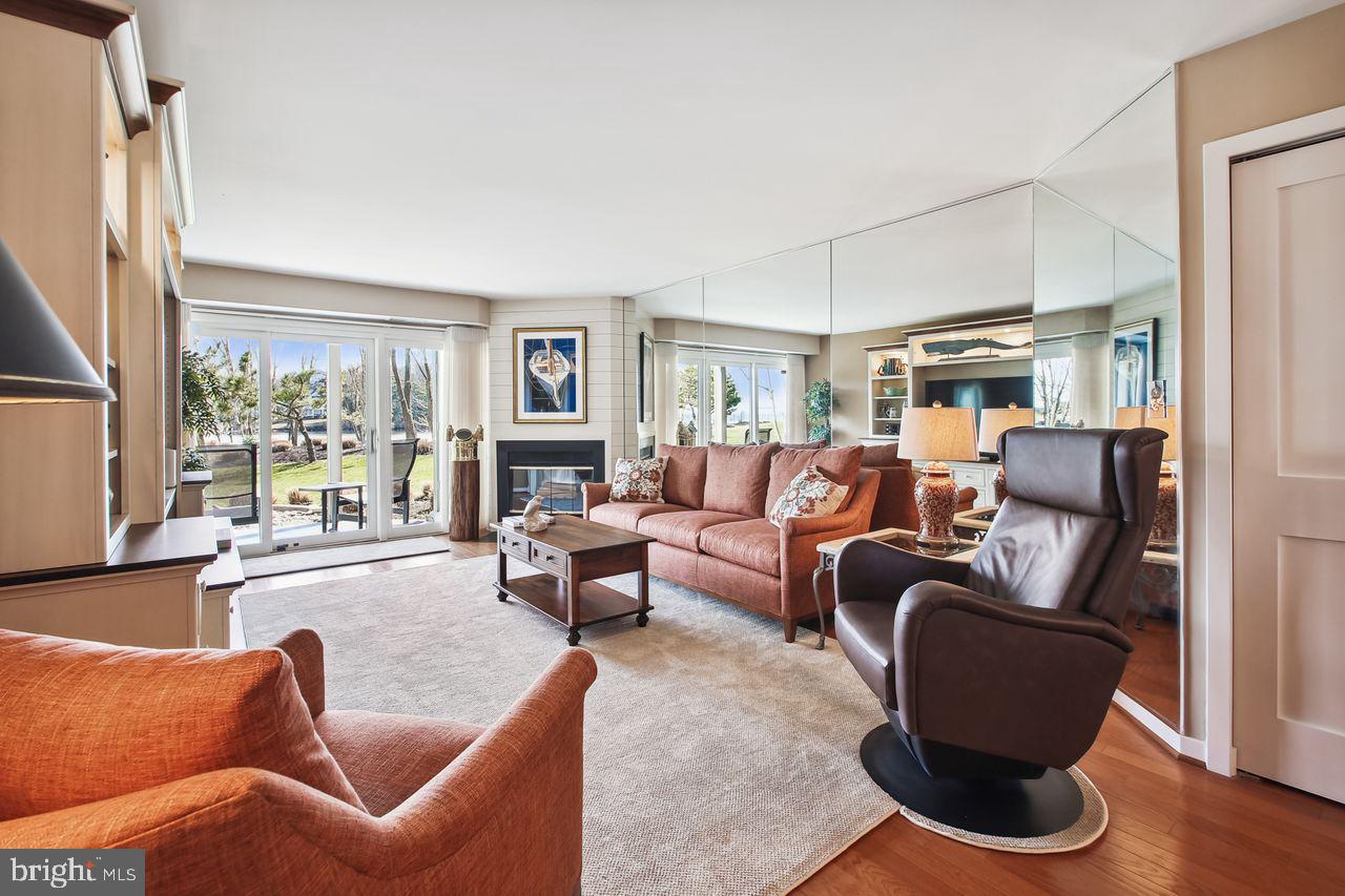 CHESAPEAKE HARBOUR - Residential