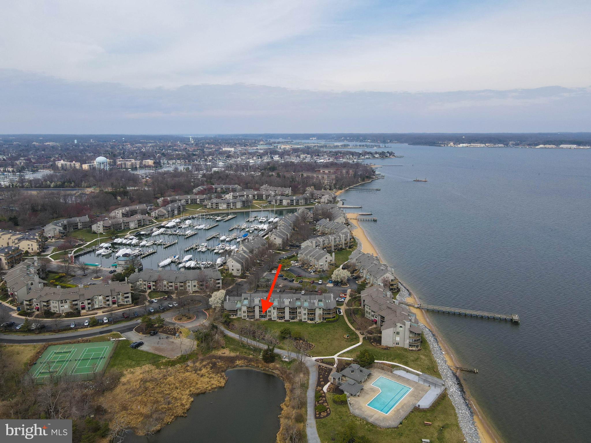 CHESAPEAKE HARBOUR - Residential