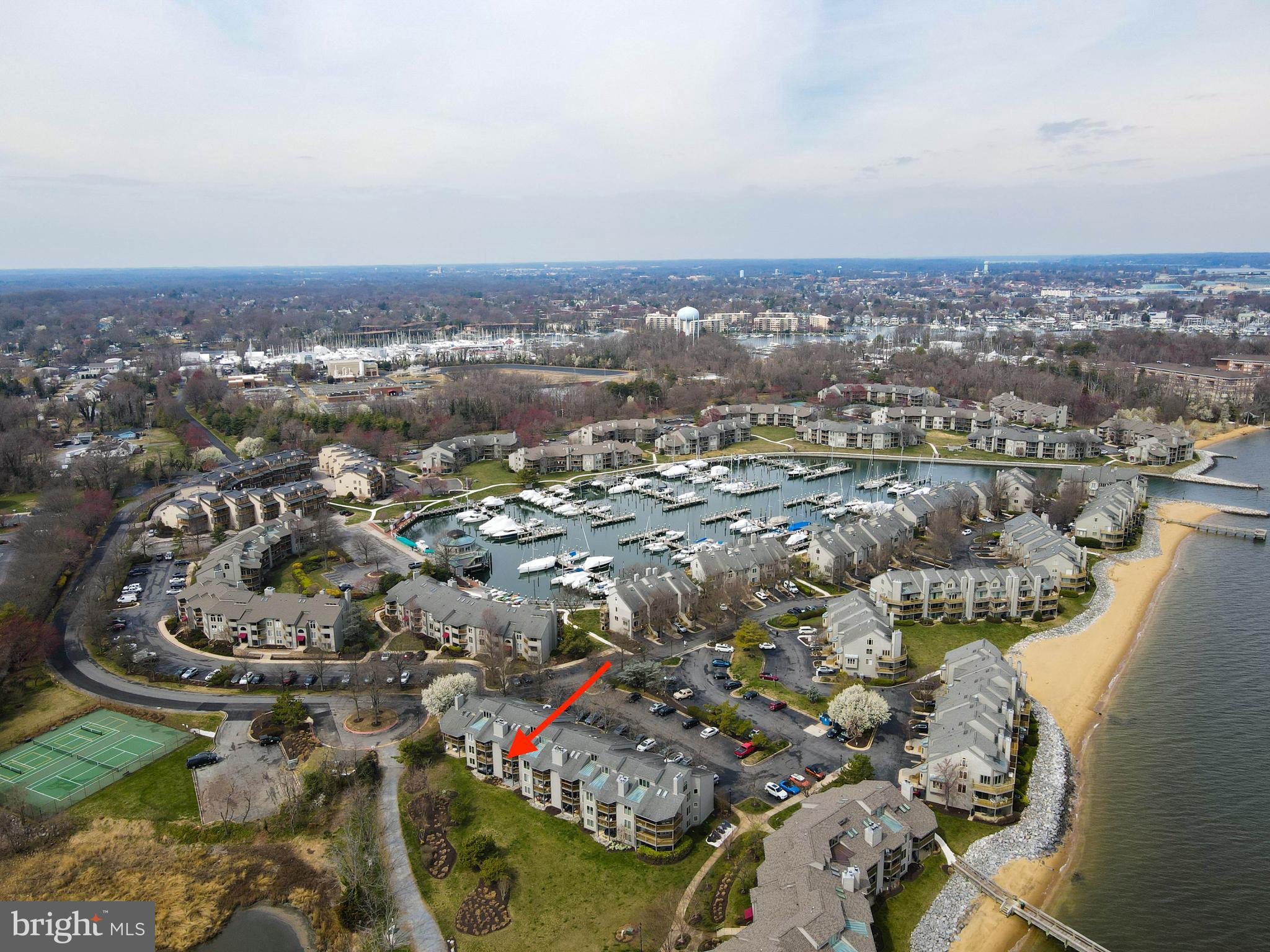 CHESAPEAKE HARBOUR - Residential