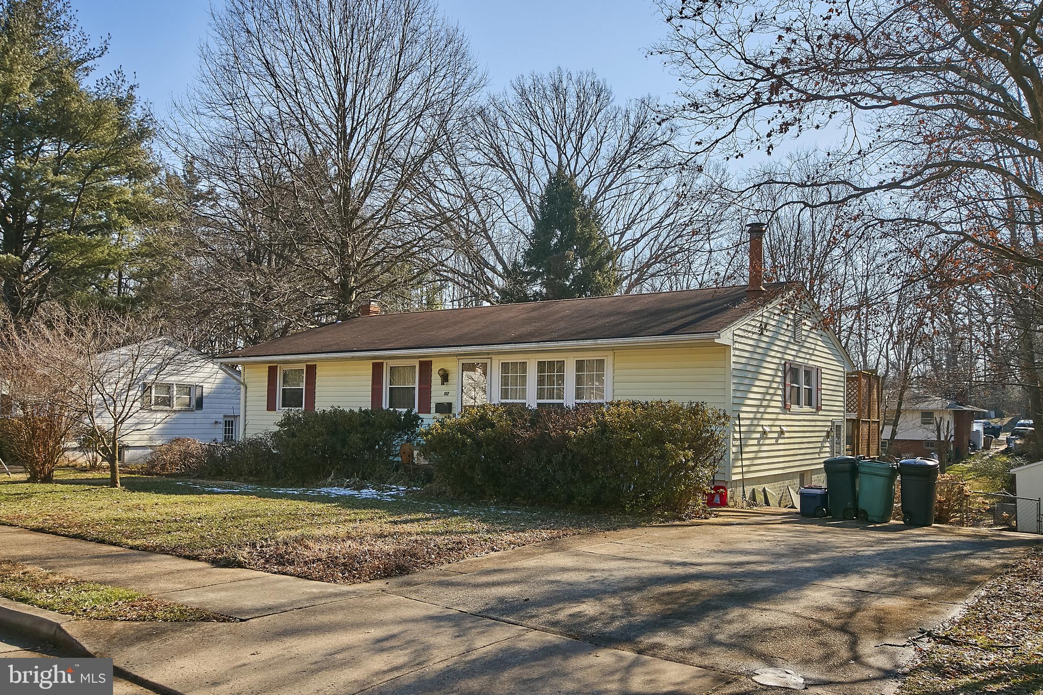 VIENNA WOODS - Residential