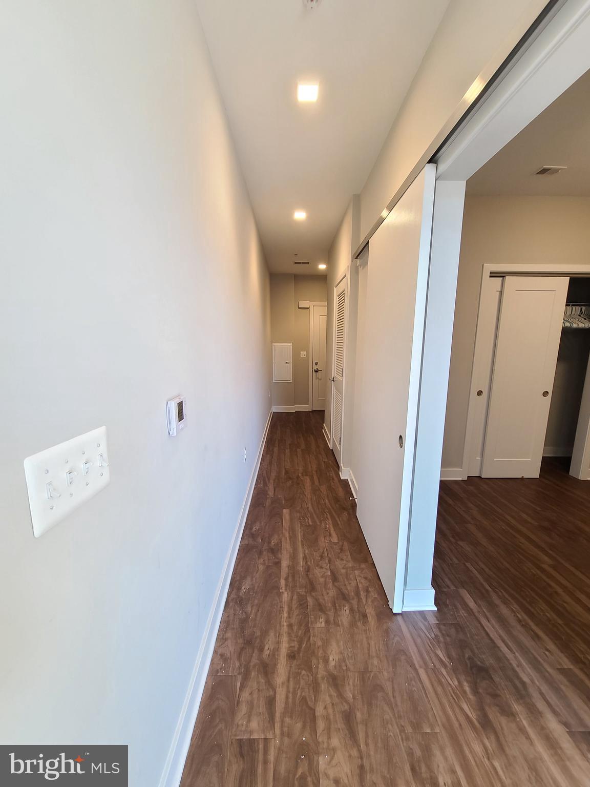 TRAFALGAR FLATS - Residential