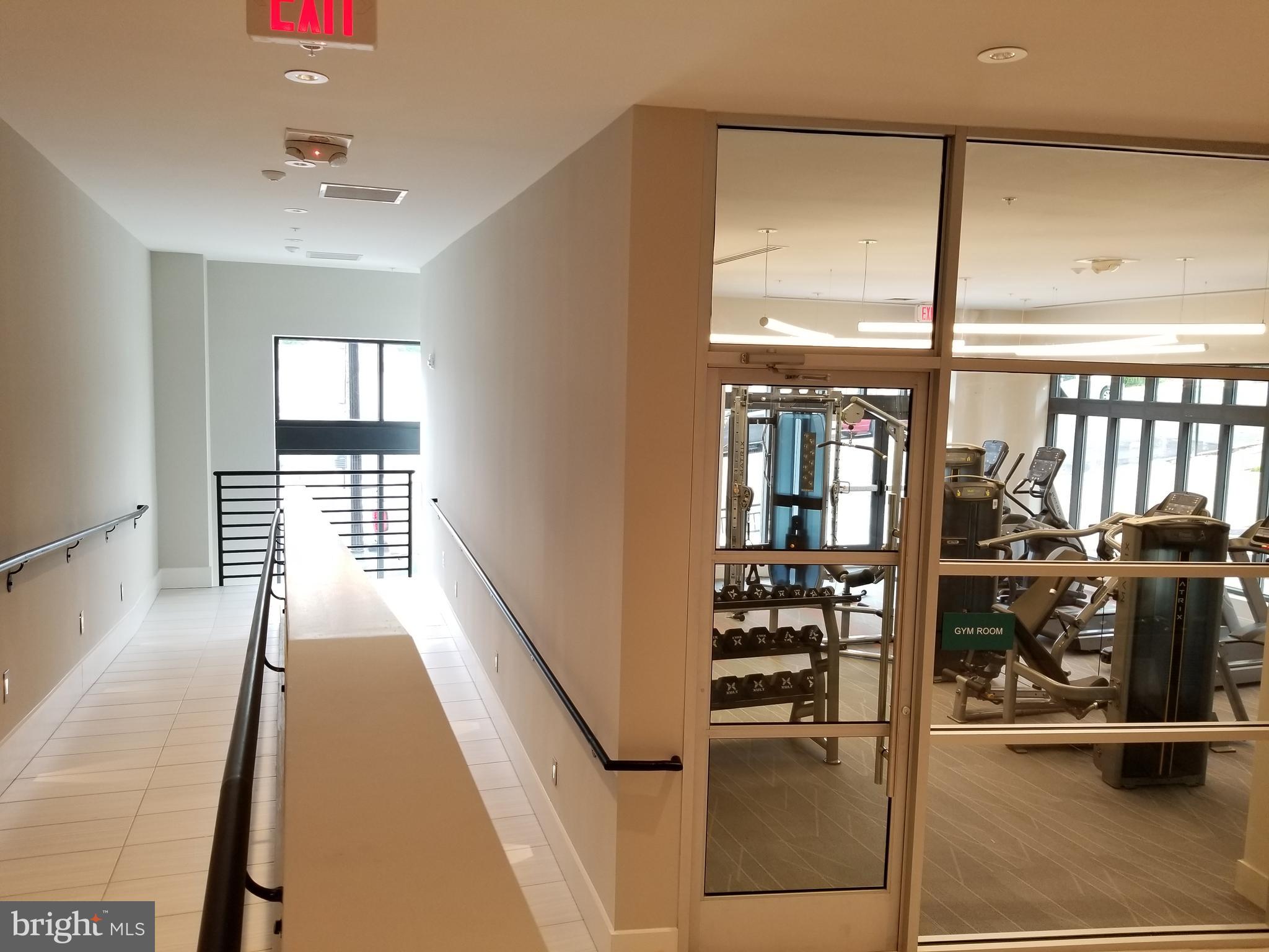 TRAFALGAR FLATS - Residential