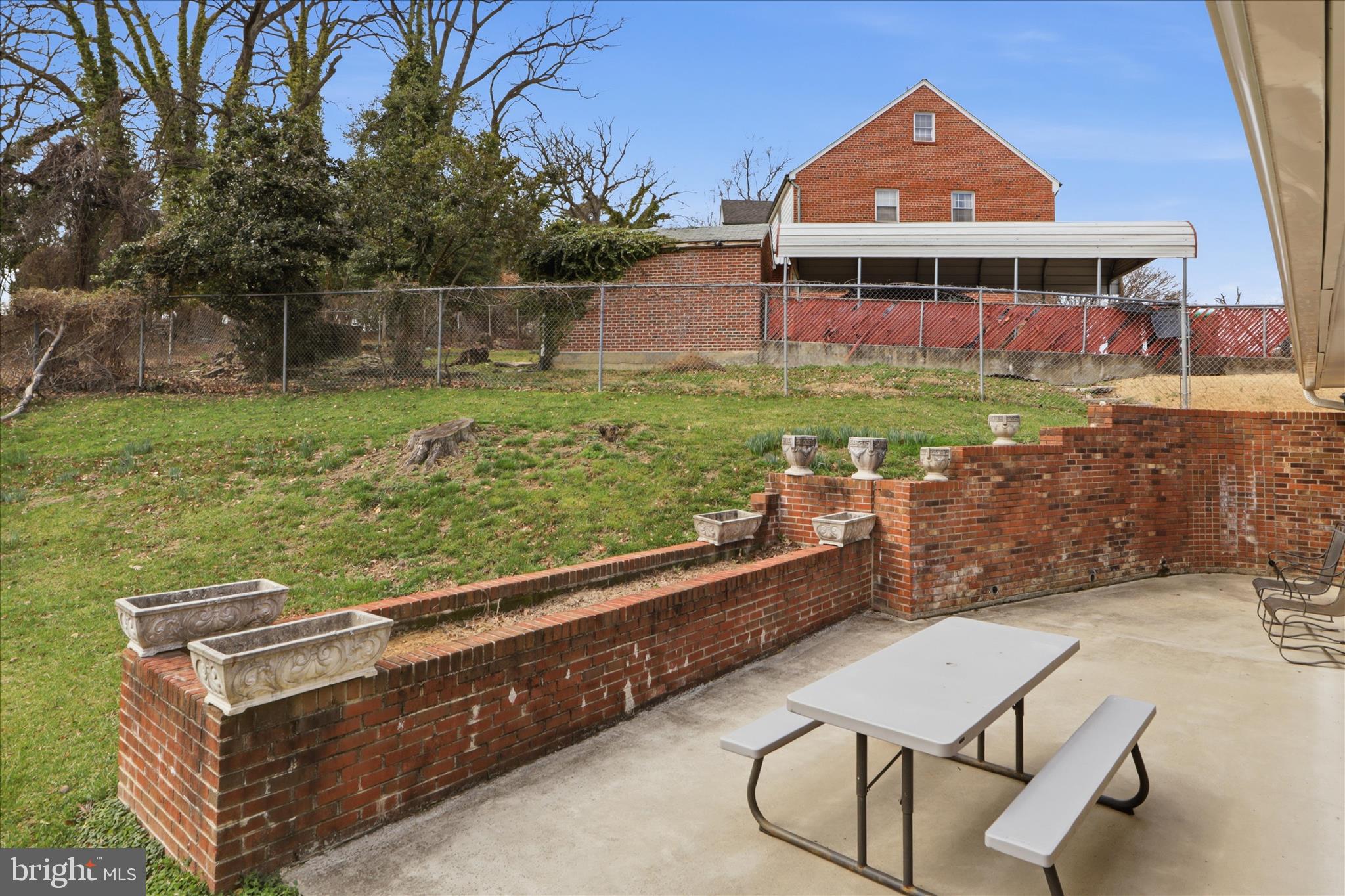 MICHIGAN PARK HILLS - Residential