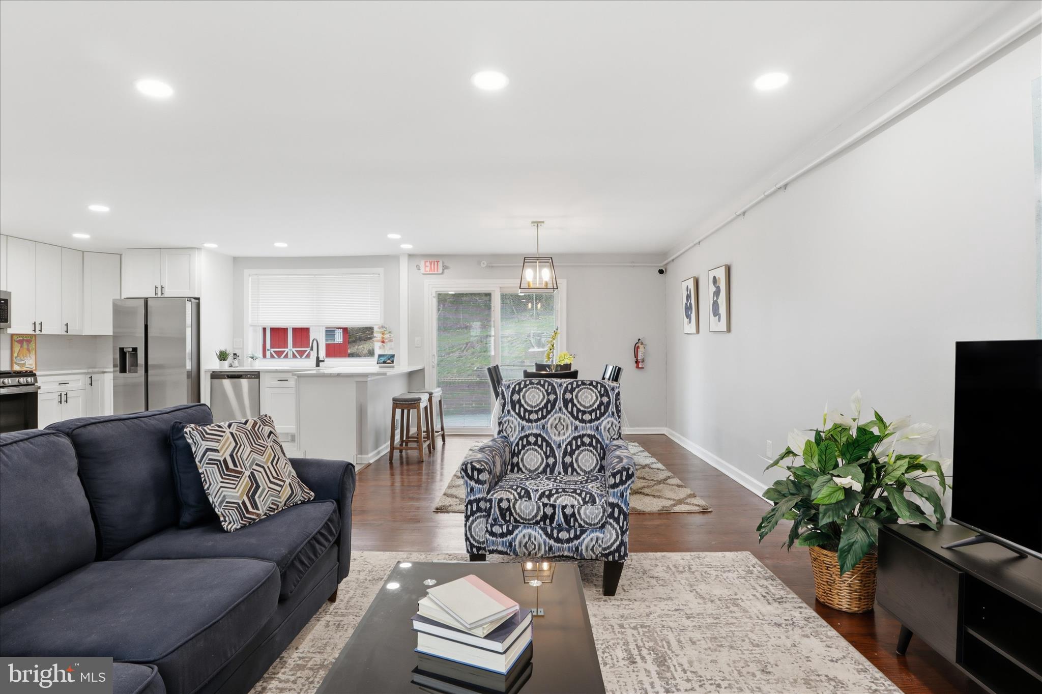 MICHIGAN PARK HILLS - Residential