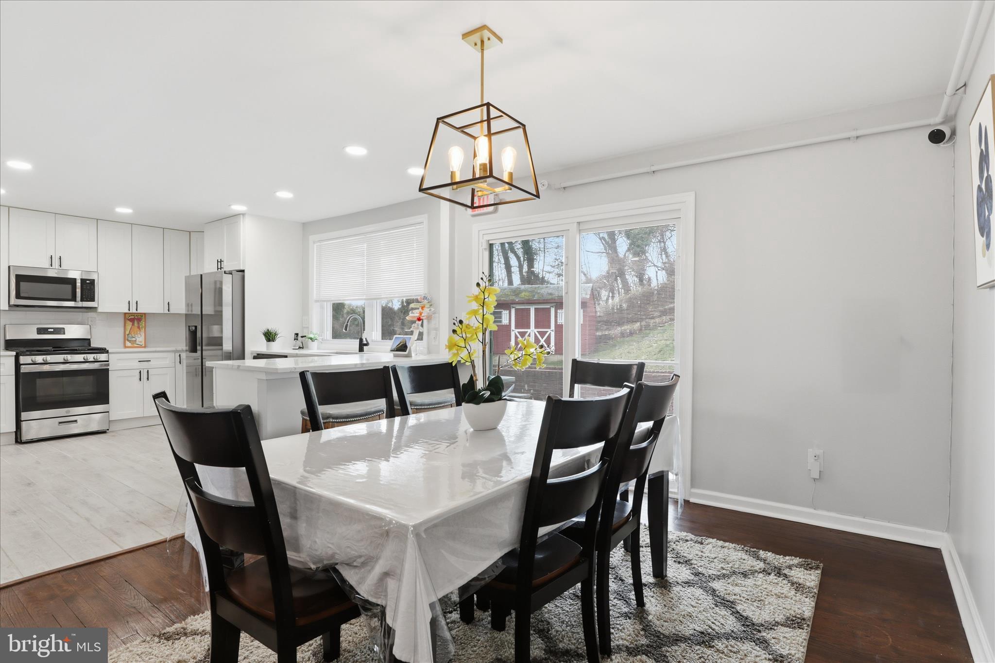 MICHIGAN PARK HILLS - Residential