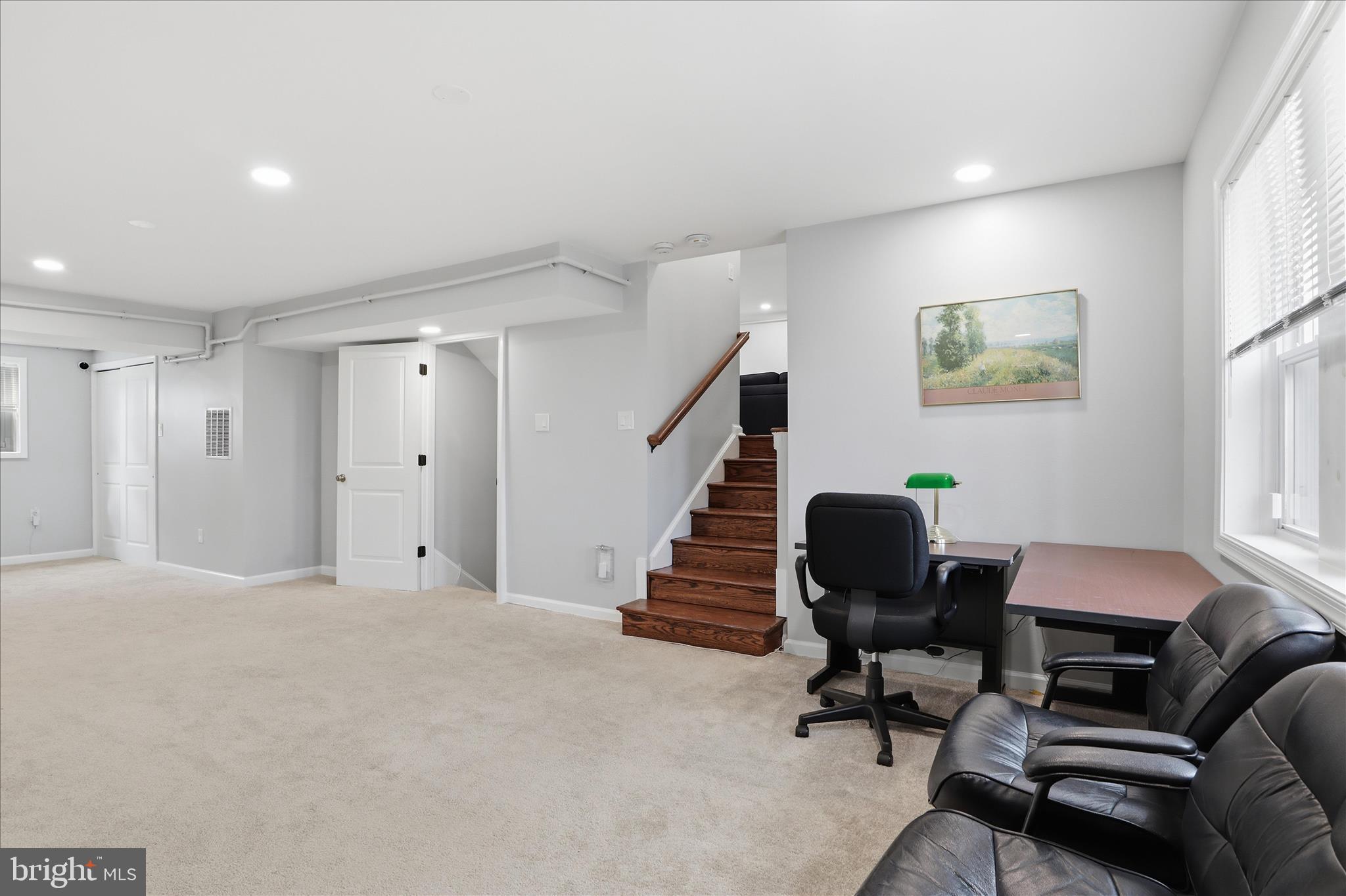 MICHIGAN PARK HILLS - Residential