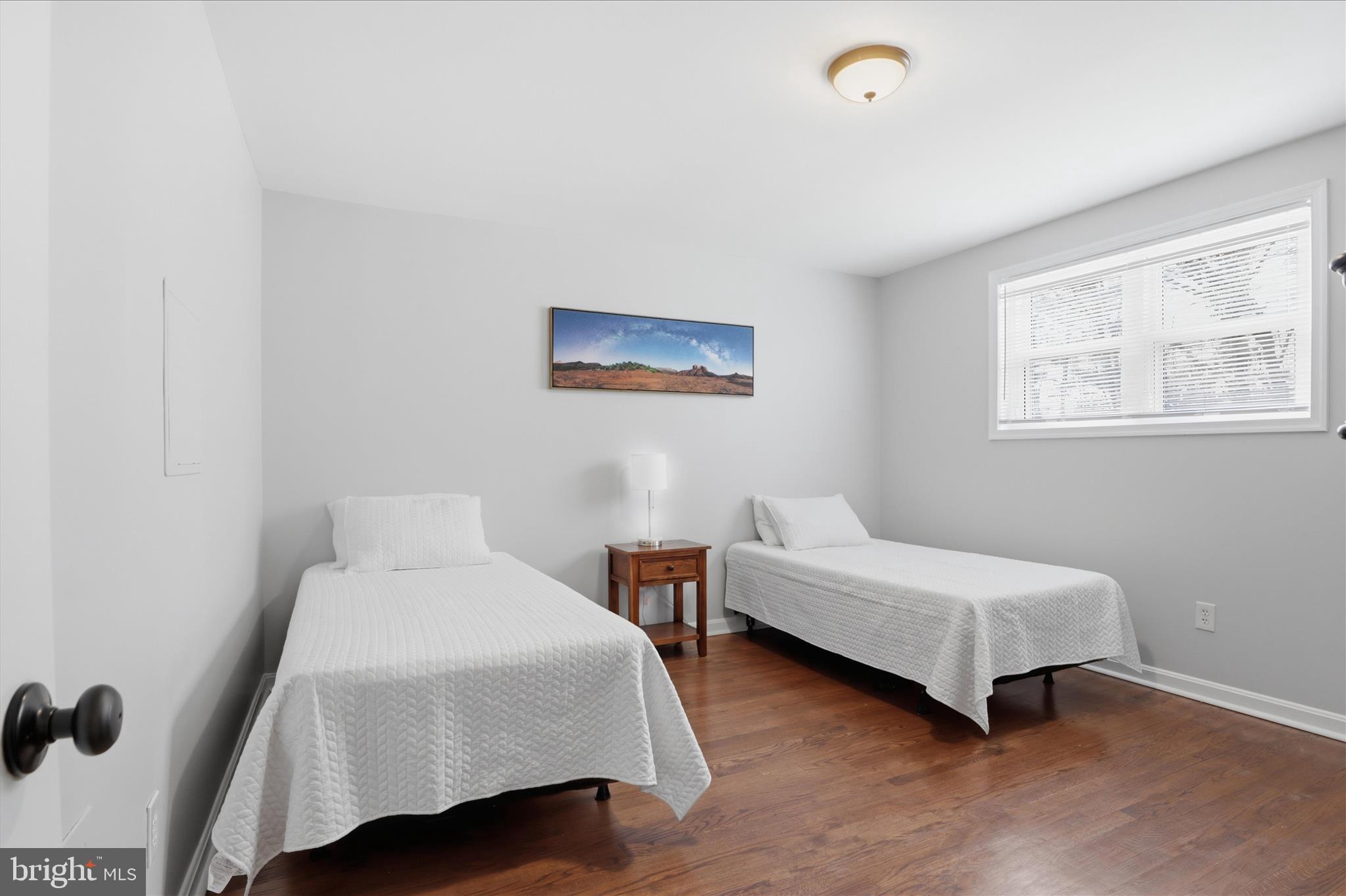 MICHIGAN PARK HILLS - Residential