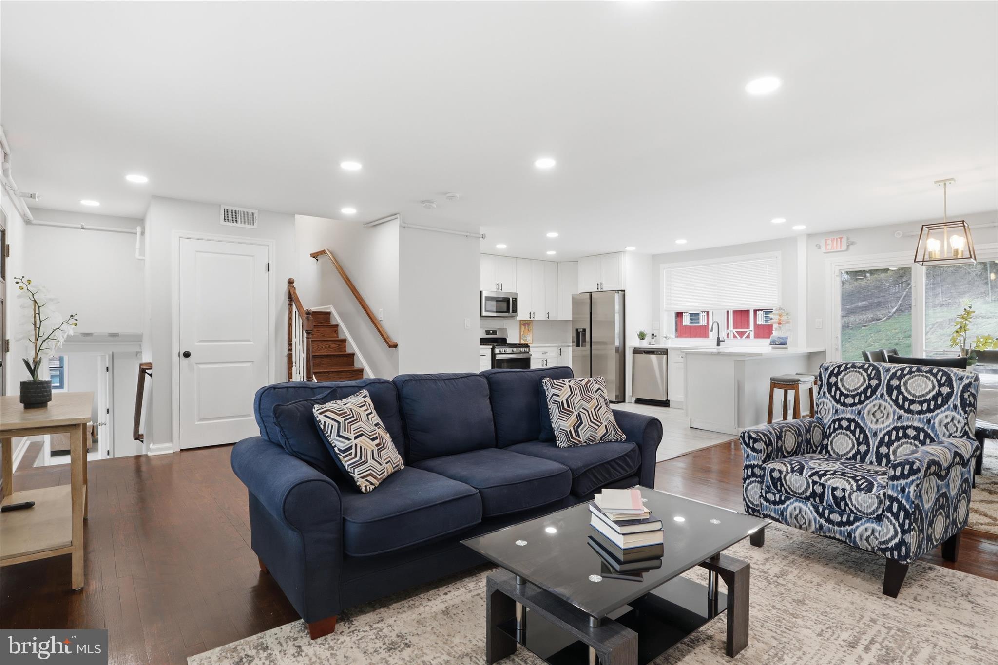 MICHIGAN PARK HILLS - Residential