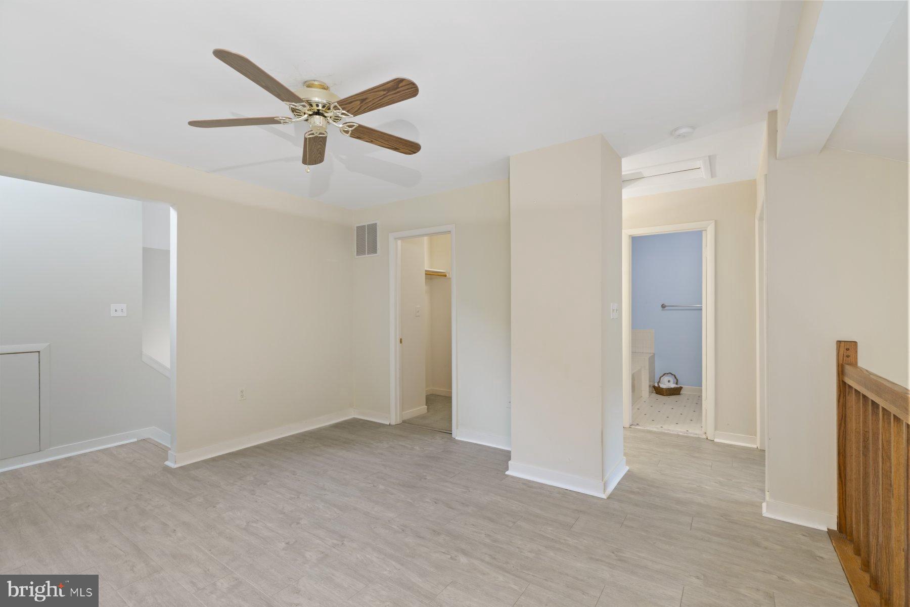 VILLAGE OF OWEN BROWN - Residential