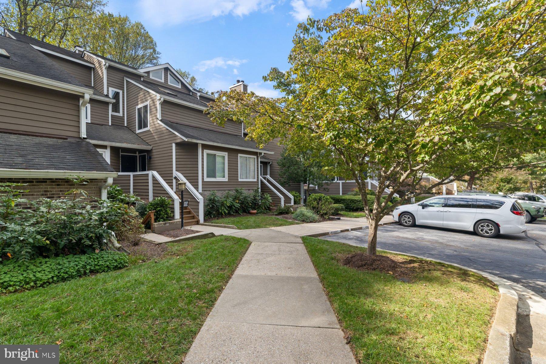 VILLAGE OF OWEN BROWN - Residential