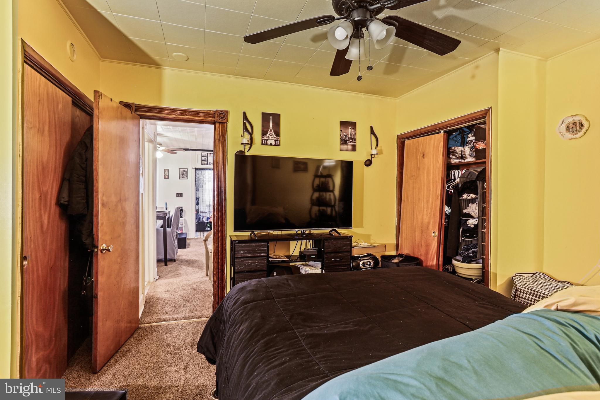 HAMILTON HEIGHTS - Residential Income